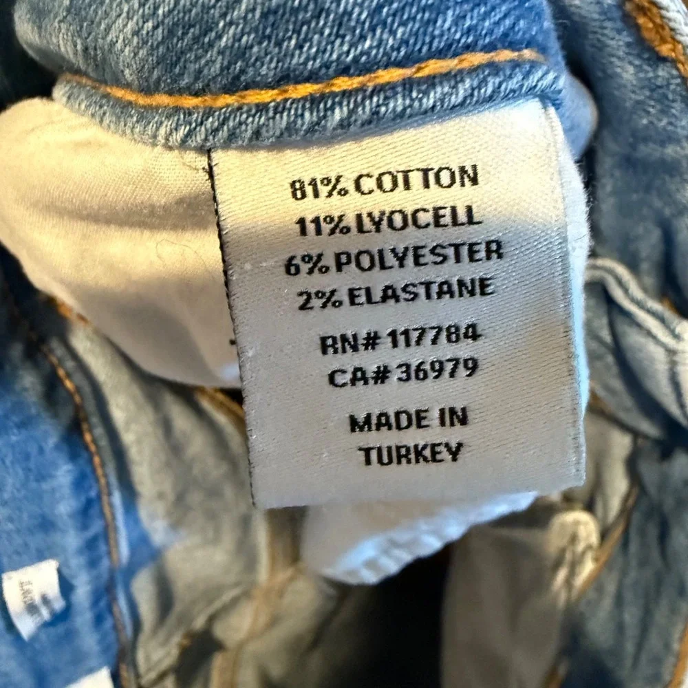 Rails The Larchmont Skinny Cropped high rise Jeans in Tide Pool Size 32‎ raw hem